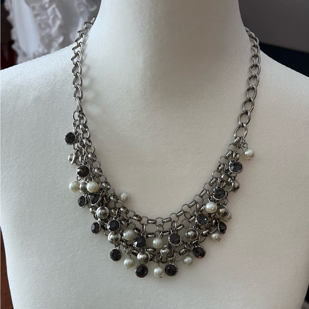 New York And Company Necklace